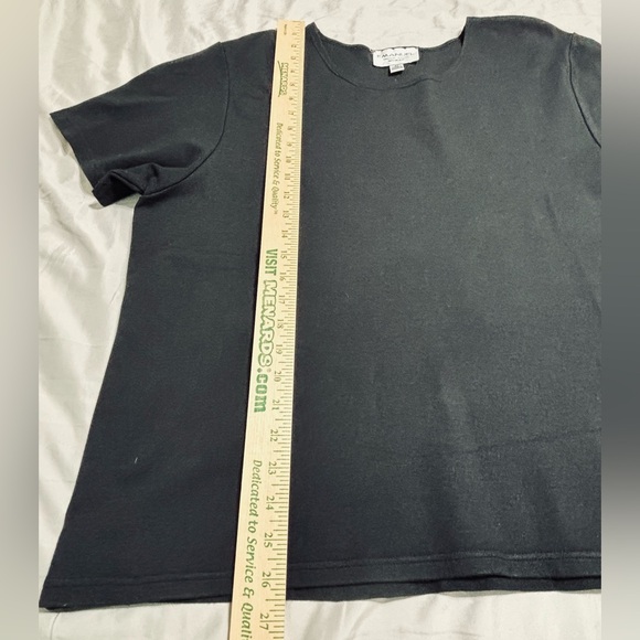 Emanuel Ungaro Woman Heavyweight Short Sleeve Black Tee Size 2X - Picture 8 of 8